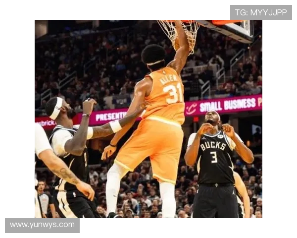 字母哥腹股沟拉伤里弗斯透露伤情不重预计缺阵两周